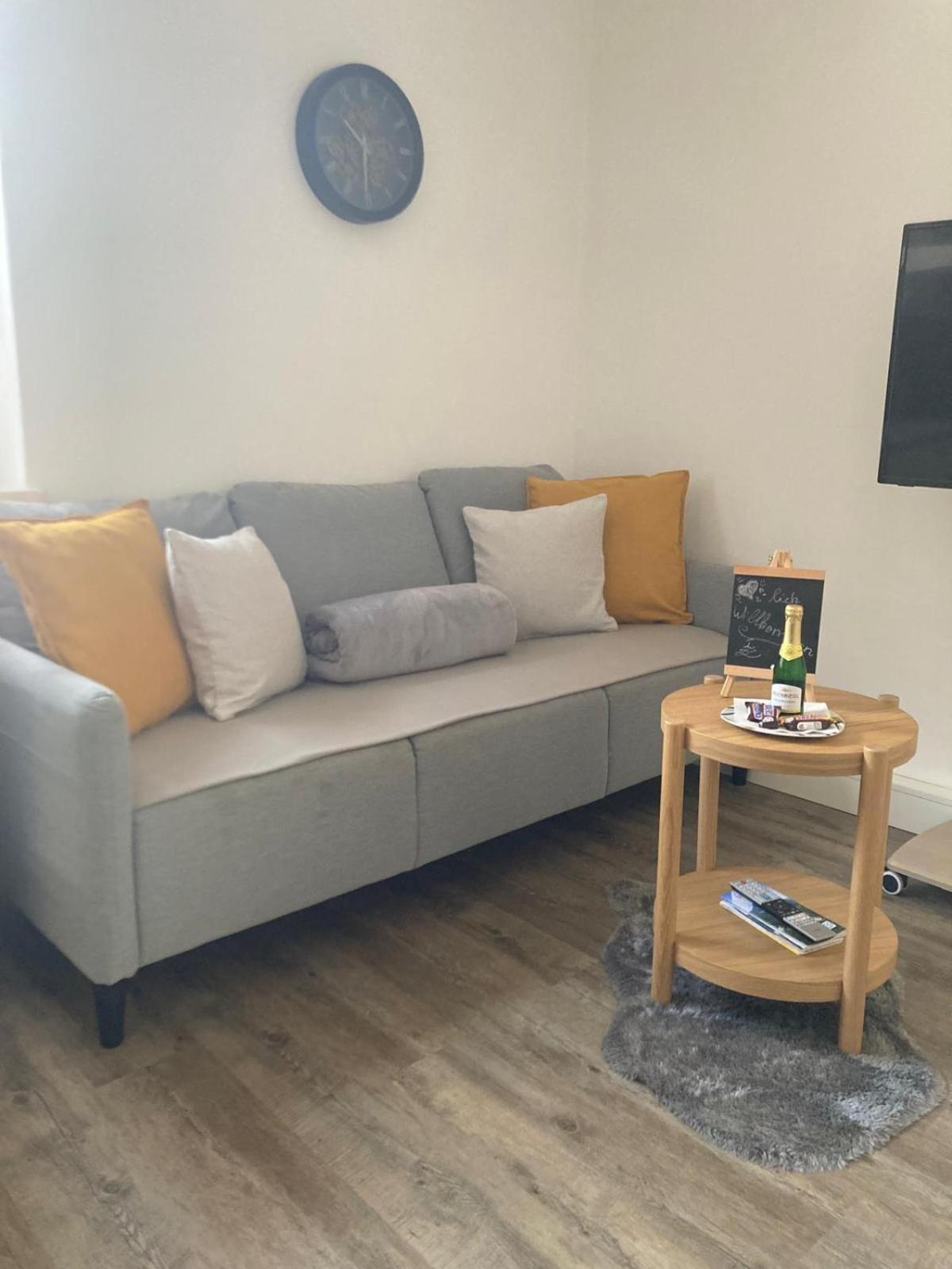 Ferienwohnung Im Zentrum Mit Balkon Und Parkplatz Gmunden Dış mekan fotoğraf